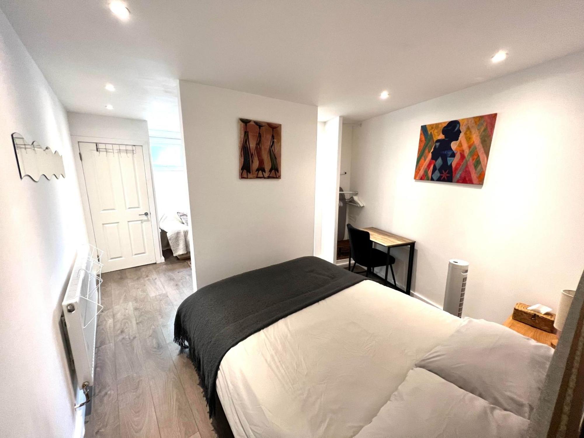 Modern Studio Apartment With Free Wifi ลอนดอน ภายนอก รูปภาพ