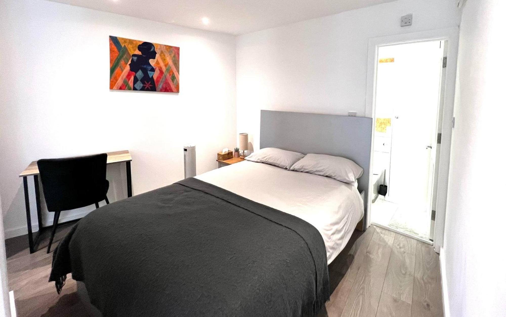 Modern Studio Apartment With Free Wifi ลอนดอน ภายนอก รูปภาพ
